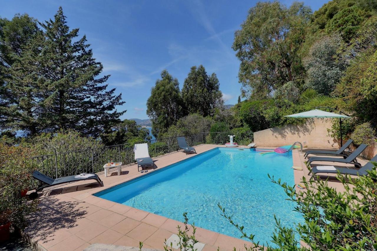Villa Des Fontenelles La Croix-Valmer Buitenkant foto